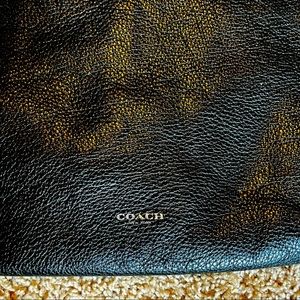 Coach, shoulder bag/purse black color. Stored in non smoking home. EUC